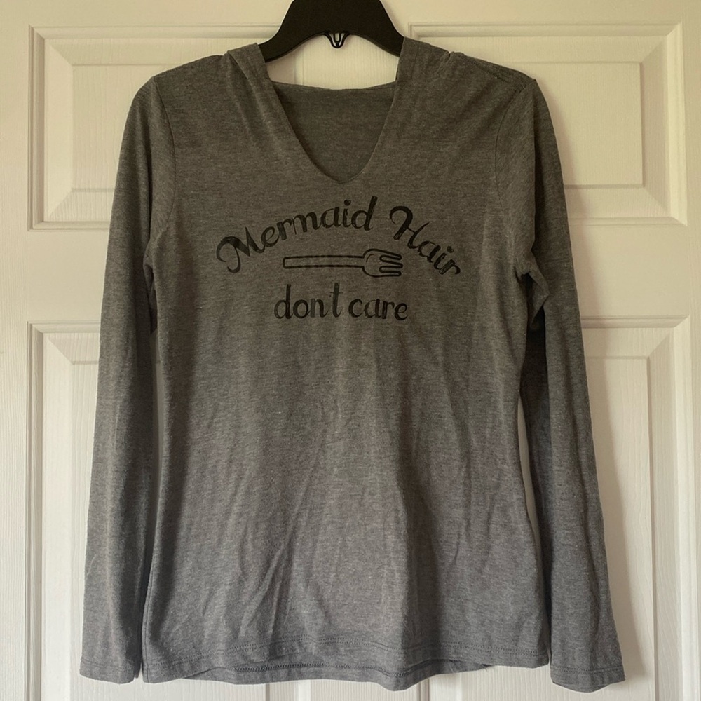 Long sleeve hoodie